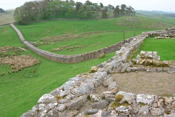 Hadrians Wall: a Self-Guided Audio Tour Along the Ruins - The Sum Up