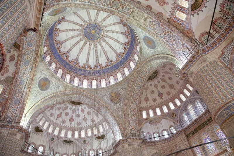 Hagia Sophia & Blue Mosque Half-day Guided, Small Group Tour - What Makes This Tour Stand Out?
