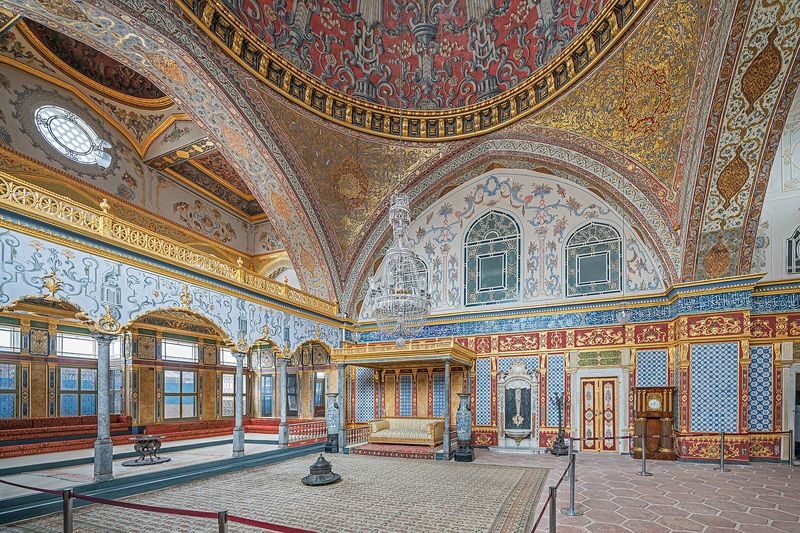 Hagia Sophia & Topkapi Palace & Basilica Cistern Combo Tickets - Three landmark visits, with different entry rules