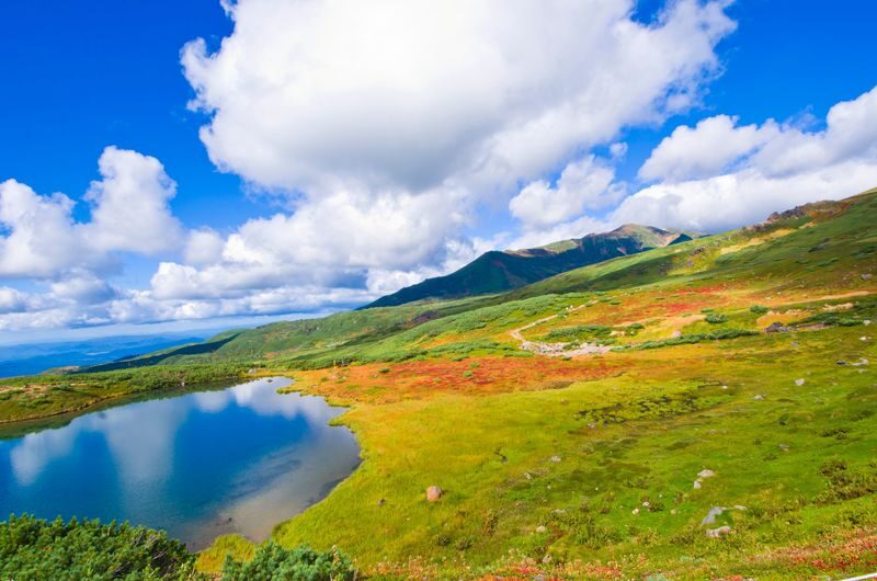 Hagoromo Falls & Daisetsuzan Full-Day Tour with Ropeway Ride - Hagoromo Falls brings the day back down to earth