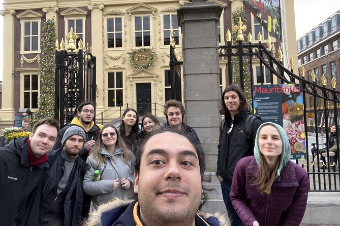 Hague Outdoor Escape Game: The Heart of Old Town - Dive Into the Hagues Political Importance