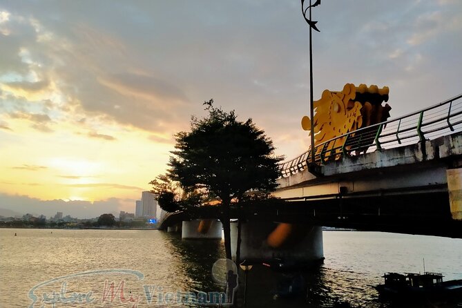 Hai Van Pass Tour by Motorbike From Da Nang-Hoi An-Hue - Local Cuisine Experience