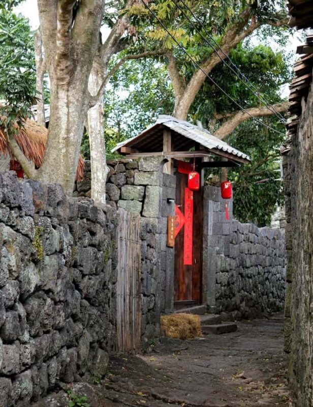 Haikou Local Life: Natural Volcano, Wetlands & Old Markets - Practical Tips for Travelers