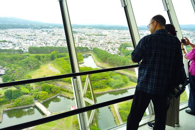 Hakodate: Goryokaku Star Fort & Tower Guided History Tour - Good To Know