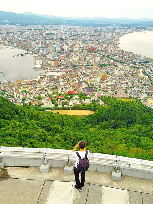 Hakodate: Historic Port Walk & Mt. Hakodate Ropeway Tour - Exploring Hakodate’s Waterfront and Historic Districts