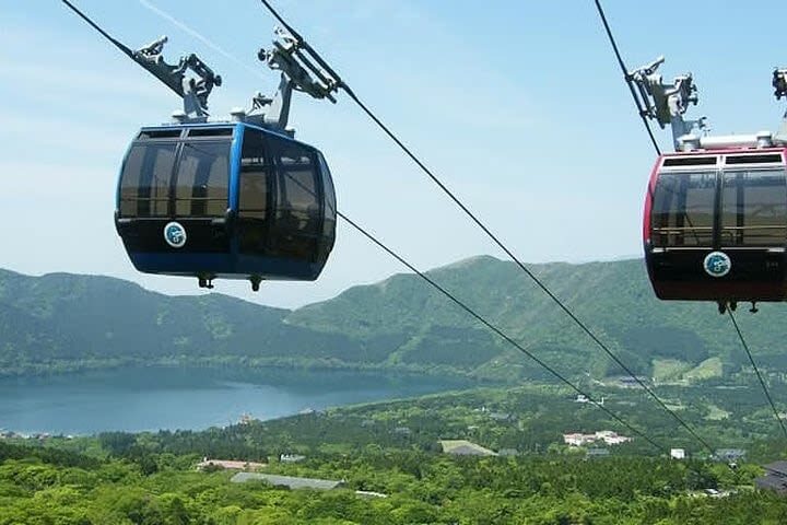 Hakone 6hr Private Tour with Government-Licensed Guide - Three or four stops, not a race around the region