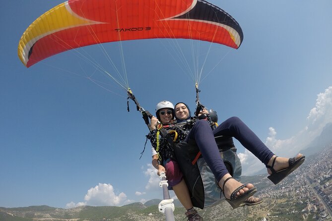 Halal Tandem Paragliding With Licensed Woman Pilot in Alanya - Common Questions