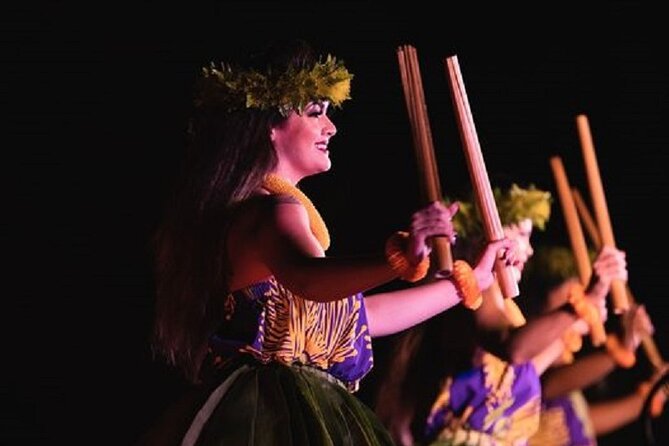 Hale Hoaloha Luau at the Mauna Lani Translates to "Hale Hoaloha Luau at the Mauna Lani" in English. - Additional Information