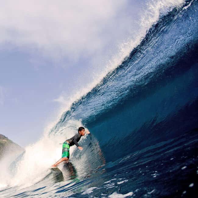 Haleiwa, Hawaii: Group Surf Lesson with Instructor - An In-Depth Look at the Haleiwa Surf Lesson Experience