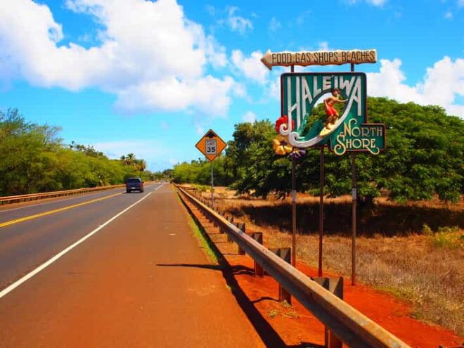 Haleiwa Town - Scenic Coastline Exploration