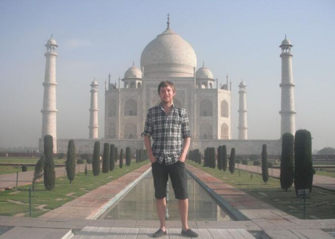 Half Day Agra Tour by Private Car - Itinerary
