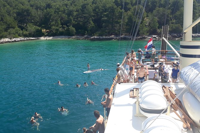 Half Day All Inclusive Cruise to Islands Brac and Solta - Customer Reviews