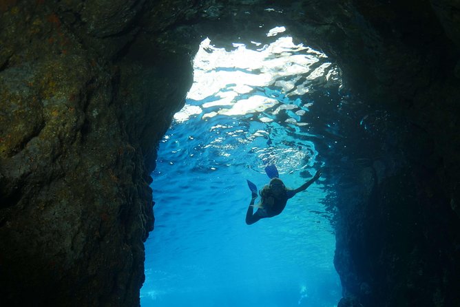 Half Day Amalfi Coast Boat and Snorkeling Tour in Small Group - What to Expect