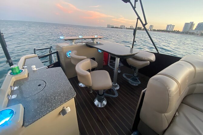 Half Day Aqua Patio Party Pontoon 1-6 People - Inclusions