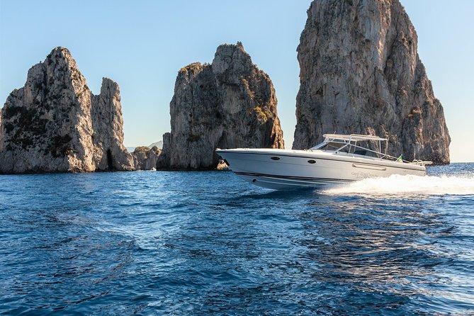 Half Day Around Capri by Itama 38 Speedboat - End Point