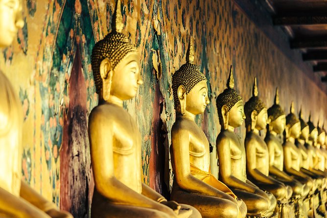 Half Day Bangkok Instagram Spots & Temples Tour - Capturing the Beauty