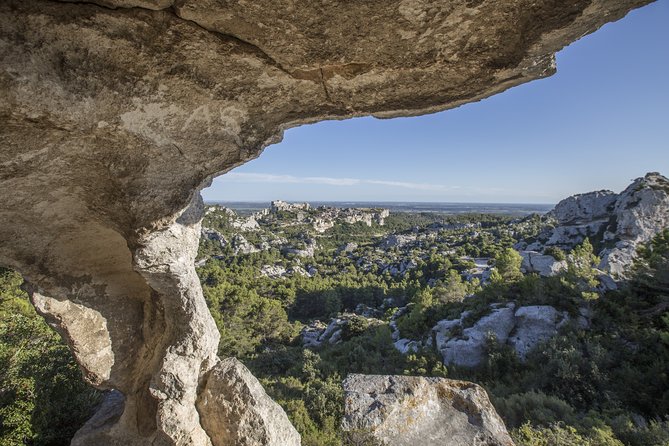 Half-Day Baux De Provence and Luberon Tour From Avignon - The Sum Up