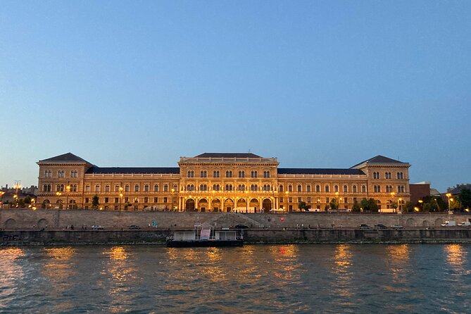 Half Day Budapest City Tour by Car / Minivan - Customer Reviews