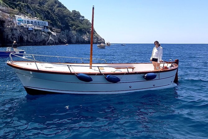 Half Day by Boat to Capri in the Gastronomic Tradition - Gastronomic Delights on Capri
