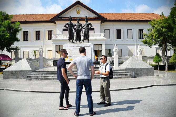 Half Day Chiang Mai City and Cultural by Tuktuk, Samlor & Red Car (Private Tour) - Local Transportation Options
