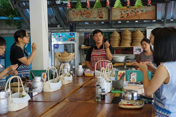 Half-Day Chiang Mai Cooking Class: Make Your Own Thai Foods - Thai Market Visit