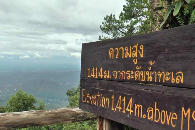 Half Day Chiang Mai Landmarks Tour - Doi Suthep & Hmong Village - Cancellation Policy and Reviews