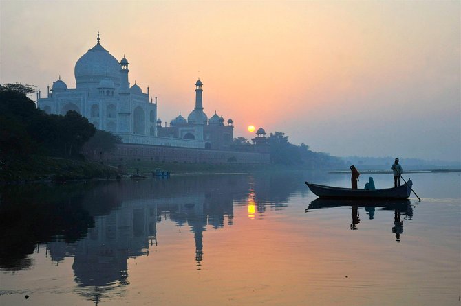 Half Day City Tour of Agra Visit Mother Teresas Missionaries of Charity - Souvenir Shopping