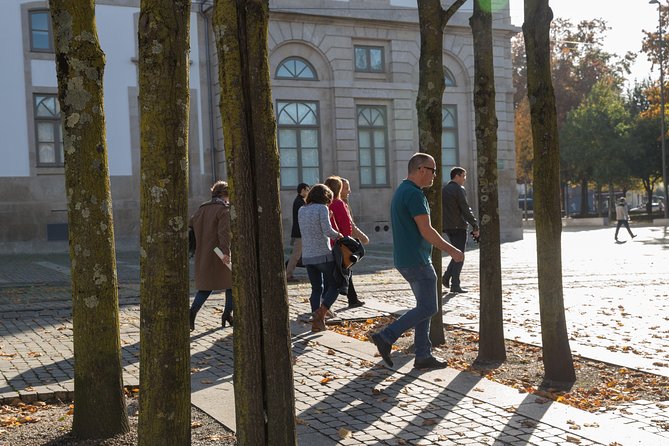 Half Day City Tour With Six Bridges Cruise and Wine Tasting - Negative Experiences