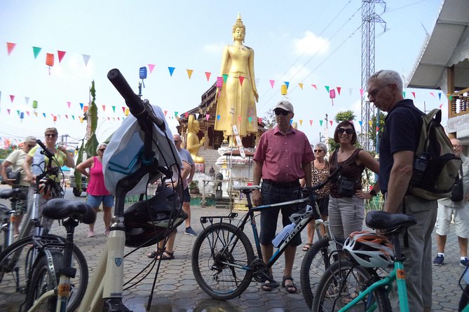 Half-Day Colors of Chiang Mai Biking Tour - Visit Wiang Kum Kam