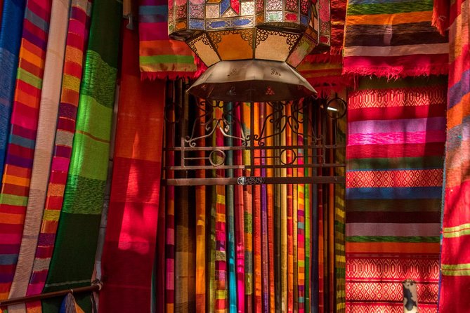 Half Day Colourful Souks Guided Tour - Souk Exploration