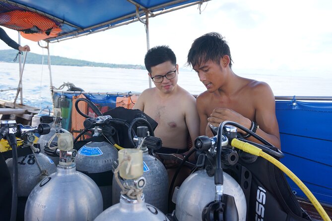 Half Day Discover SCUBA Diving Phi Phi Island - Why Choose Phi Phi Island for SCUBA Diving?