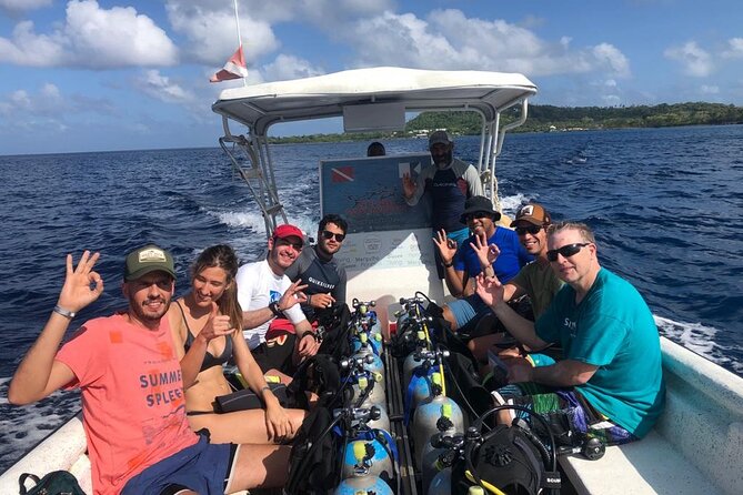 Half-Day Dive Tour in San Andres Island (CERTIFIED DIVERS ONLY) - Dive Spots