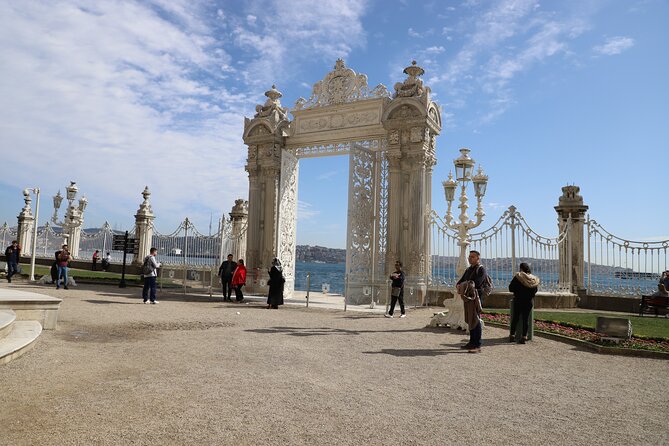 Half Day Dolmabahce Palace Tour in Istanbul - Common Questions