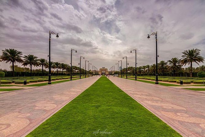 Half Day Dubai City Tour With Dubai Miracle Garden Visit ! - Questions and Assistance