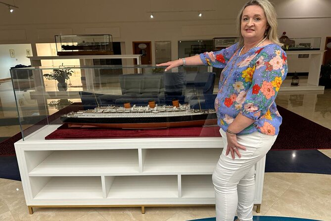 Half Day Dubai Guided City Tour on Private SUV - Itinerary Overview