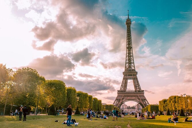 Half-Day Eiffel and River Cruise Private Tour - Eiffel Tower Visit