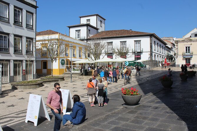 Half-Day Food Tour in Ponta Delgada With Breakfast - Breakfast Selection