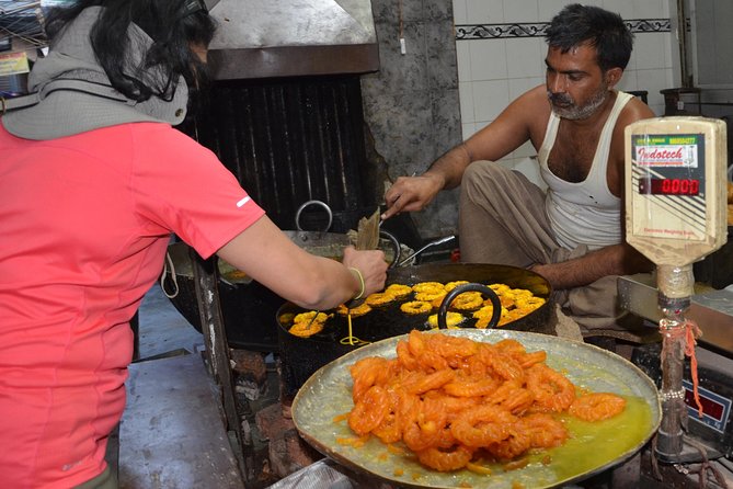 Half-Day Food Tour With Cycle Rickshaw Ride to Masterji Kee Haveli - Tour Overview