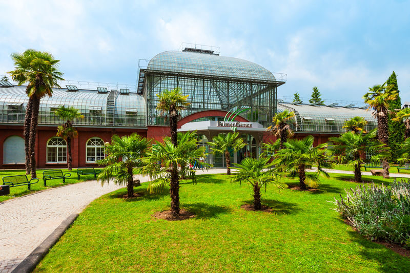 Half-Day Frankfurt Private Sightseeing Tour - Osthafen and the European Central Bank: the modern finish