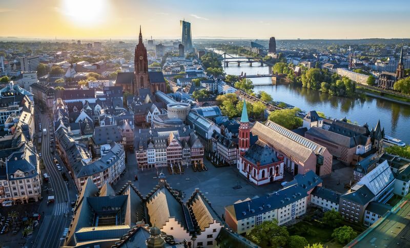 Half-Day Frankfurt Private Sightseeing Tour - Who should book this Frankfurt tour?