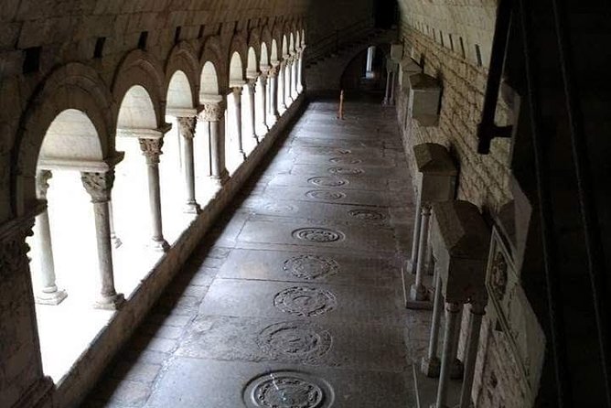 Half-Day Game of Thrones Walking Tour in Girona With a Guide - Positive Reviews and Recommendations
