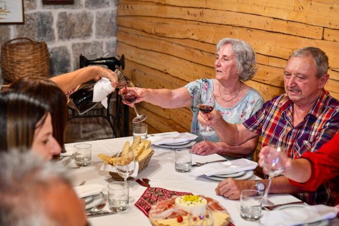 Half Day Gastro Tour With Wine Tasting in Cilipi - Wine Tasting Experience