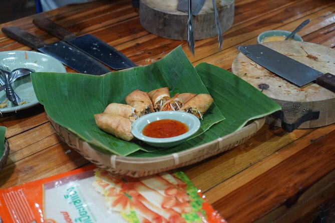 Half Day Guided Thai Cooking Class in Chiang Mai - Meeting and Pickup