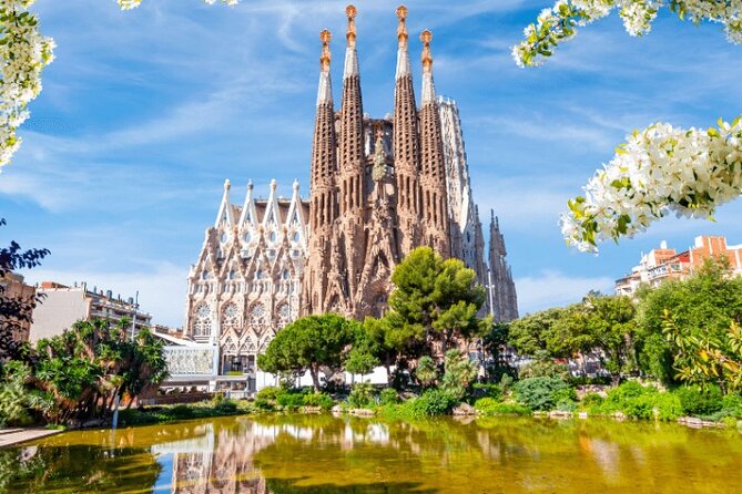 Half Day Guided Tour To Sagrada Familia And Park Guell Barcelona - Itinerary and Schedule for the Tour