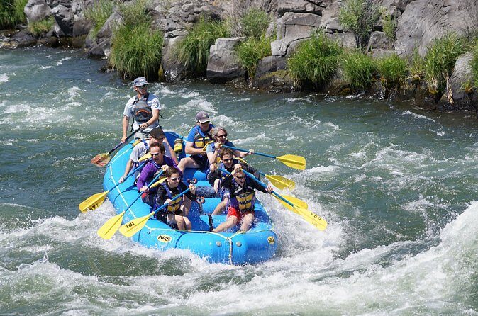 Half-Day Guided Whitewater Rafting - Deschutes River - Group Size, Booking, and Practical Details