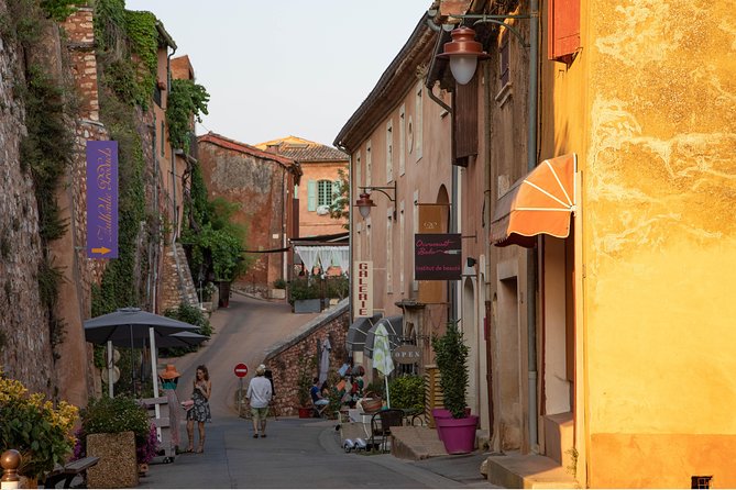 Half Day Hilltop Villages of Luberon Tour From Avignon - Common Questions