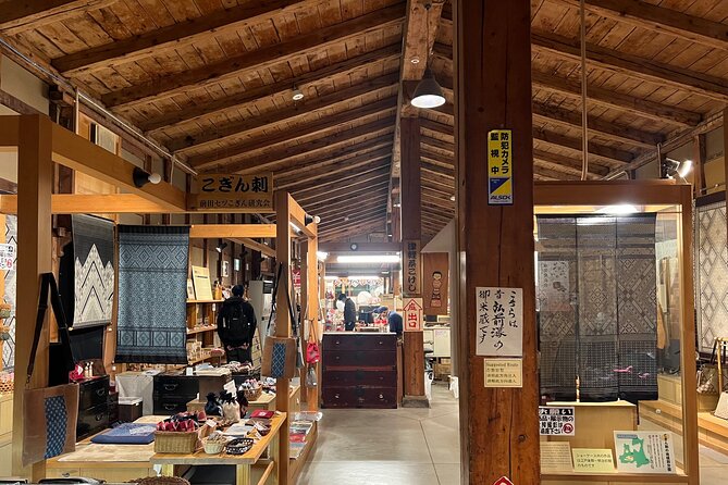 Half-Day Hirosaki Castle and Samurai House Tour With Guide - Common Questions