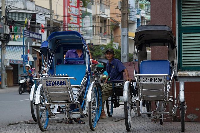 Half-day HO CHI MINH CITY CHINA TOWN TOUR BY CYCLO - Tour Overview