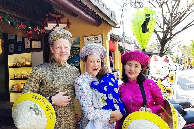 Half-day HOI AN CYCLO TOUR IN VIETNAMESE TRADITIONAL AO DAI - Common Questions