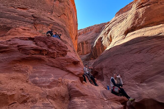 Half Day Kayaking And Hiking In Lake Powell And Antelope Canyon - Safety and Equipment